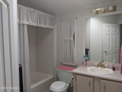 7655 Gypsum Hall Bath