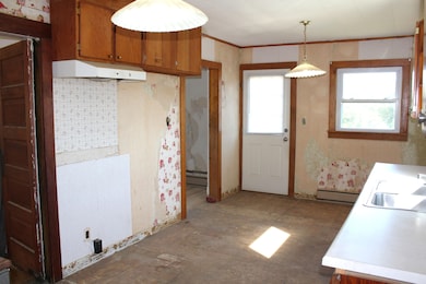 13367 Quail Ave, Bloomfield, IA 52537 - photo 4