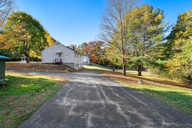 96 Ironstone St, Millville, MA 01529 - photo 3