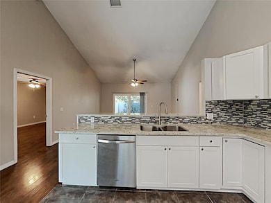 8007 Hathaway Dr, New Port Richey, FL 34654 - photo 2