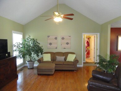 519 Meadowlark Dr, Shelbyville, TN 37160 - photo 4