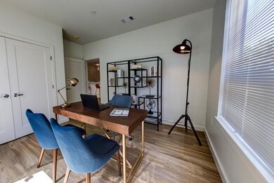 1235 Vfw Pkwy unit 107, West Roxbury, MA 02132 - photo 6