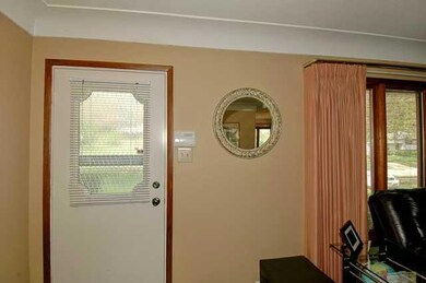 2163 NW 80th Ct, Clive, IA 50325 - photo 2