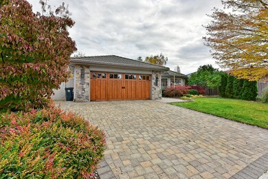 1028 Brandon St, Central Point, OR 97502 - photo 2