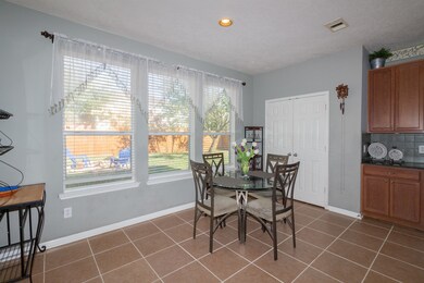 4301 Brazos Bend Dr, Pearland, TX 77584 - photo 7