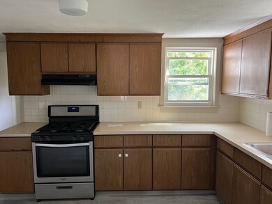 167-169 Pleasant St unit 3, Whitman, MA 02382 - photo 3