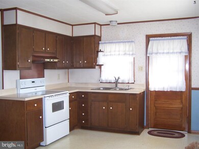 268 E High St, Middletown, PA 17057 - photo 3