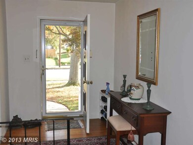 8615 Lagrange St, Lorton, VA 22079 - photo 3