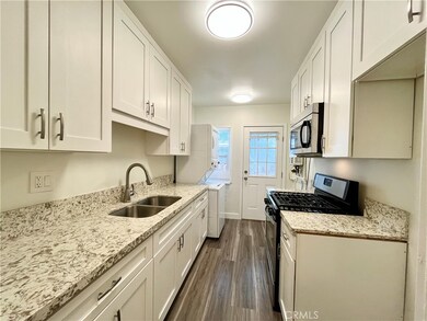 641 W Glenoaks Blvd unit A, Glendale, CA 91202 - photo 7