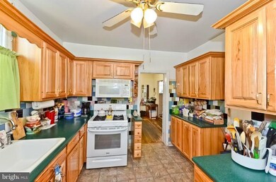 5806 Riggs Rd, Hyattsville, MD 20783 - photo 4