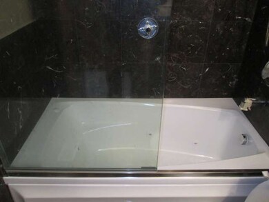 1847 Grove Ave unit B, Schaumburg, IL 60193 - photo 3