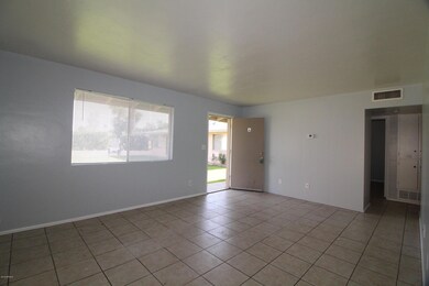 2012 S Granada Dr unit A, Tempe, AZ 85282 - photo 7