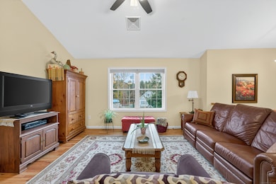 15 Drawbridge Rd, Preston, CT 06365 - photo 5