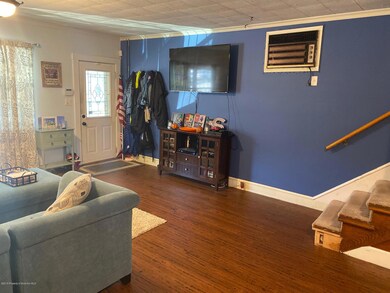 113 E Grove St, Scranton, PA 18510 - photo 6