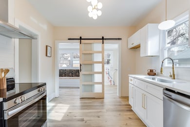 240 S Holyoke Ave, Wichita, KS 67218 - photo 4