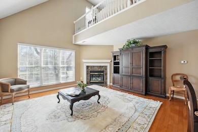 6-web-or-mls-3350-kendelmarie-way