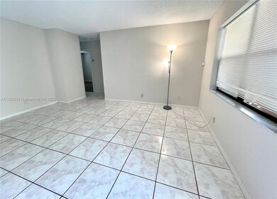 249 SW 7th St unit A, Dania, FL 33004 - photo 6