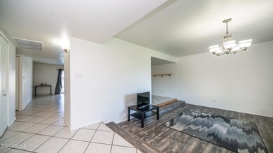 4518 S Willow Dr-5