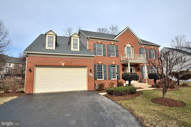 8894 Crosspointe Glen Way, Lorton, VA 22079 - photo 2