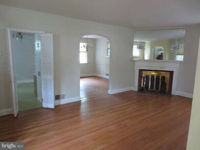 3302 Taney Rd, Baltimore, MD 21215 - photo 2