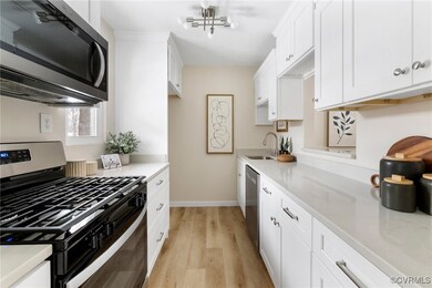 Quartz, new cabinets and ss appliances
