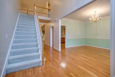 Dining room on the right as you walk in.