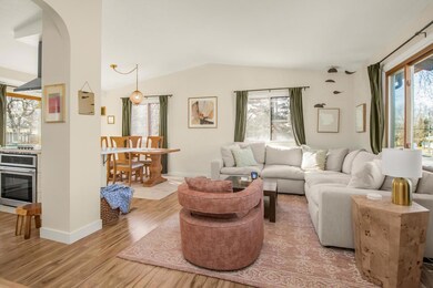 604 Iona Ln, Saint Paul, MN 55113 - photo 6