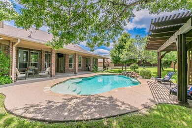 2202 Burning Tree Ct, Weatherford, TX 76087 - photo 4