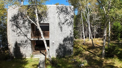 85 E SIDE RD EXTERIOR (5)