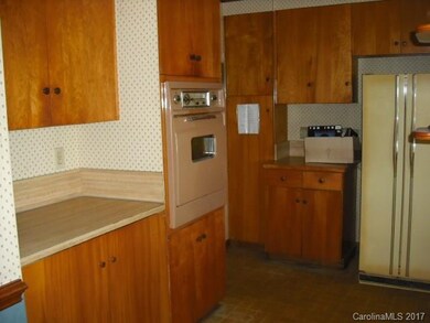 tons of kitchen cabinets