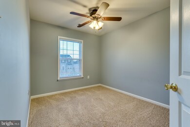 49 Litchfield Ln E, Martinsburg, WV 25405 - photo 4