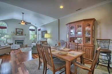 Dining Area 3
