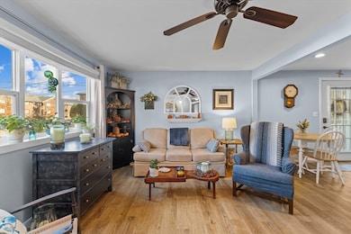 141 Commonwealth Ave, Lowell, MA 01852 - photo 6