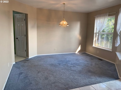 1855 E Sixth Ave, Sutherlin, OR 97479 - photo 4