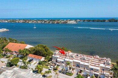 64 N Lakeshore Dr, Hypoluxo, FL 33462 - photo 2