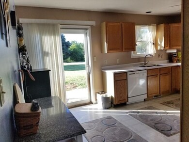 857 E Remington Square, La Porte, IN 46350 - photo 7