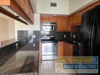 1016 Tarpon Ave unit 11, Port Isabel, TX 78578 - photo 3