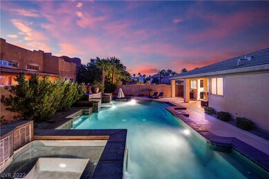 Check out this backyard!!! Big beautiful swimming