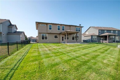 4225 SW Stoney Brook Dr, Lee's Summit, MO 64082 - photo 5