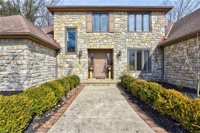 25000 Nobottom Rd, Olmsted Township, OH 44138 - photo 2