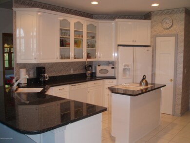 264 Eastshore Dr, East Stroudsburg, PA 18301 - photo 6