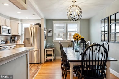 716 Oakwood Dr, Glenolden, PA 19036 - photo 7