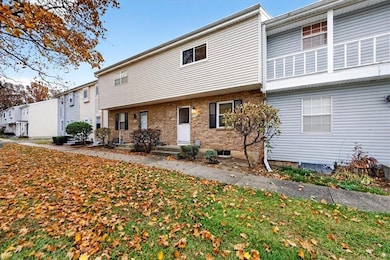 5926 E 129th St, Grandview, MO 64030 - photo 2