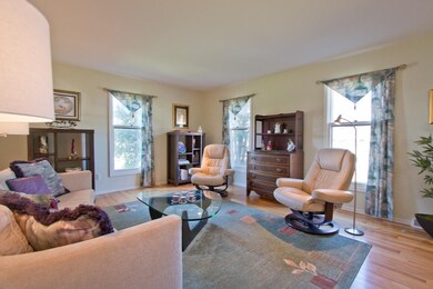 016 living room - IMG_6436