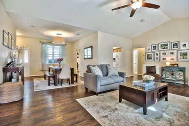 139 Wildwood Dr, Crawfordville, FL 32327 - photo 6