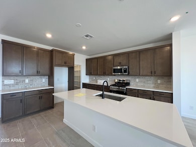 EC1E Lot 94 - Kitchen