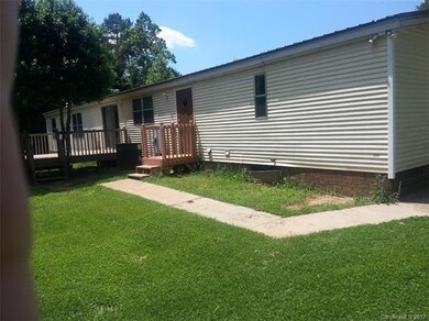 Back (private backyard)