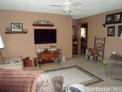6235 Oak St, North Branch, MN 55056 - photo 7