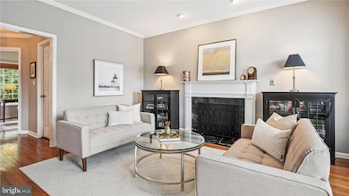 3021 Ashburton Manor Dr, Herndon, VA 20171 - photo 6