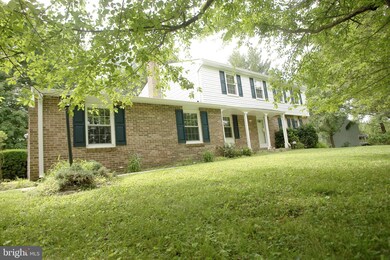 9401 Huntmaster Rd, Gaithersburg, MD 20882 - photo 2